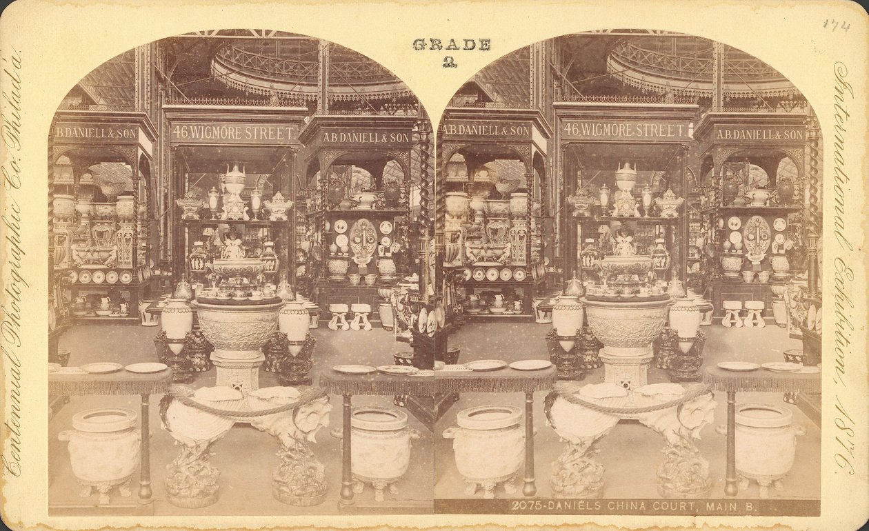 Ansicht des chinesischen Hofes, Hauptgebäude, Centennial Exhibition, Philadelphia von Centennial Photographic Co.