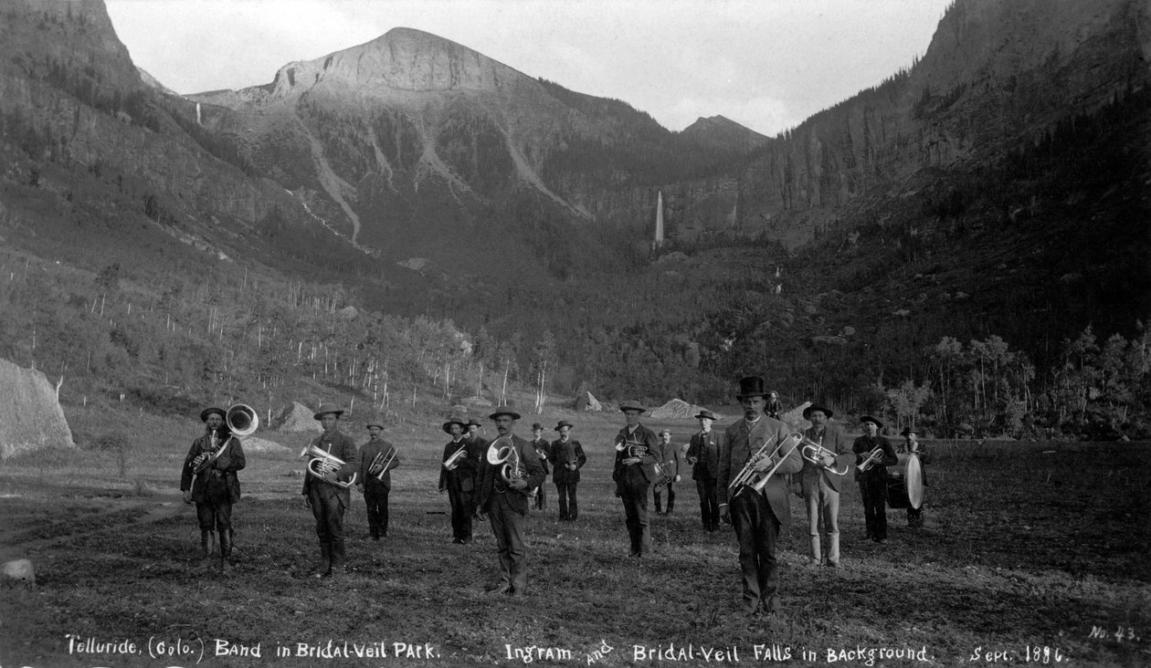 Telluride-Band im Bridal Veil Park Ingram und Bridal Veil Falls, 1886 von Charles Goodman