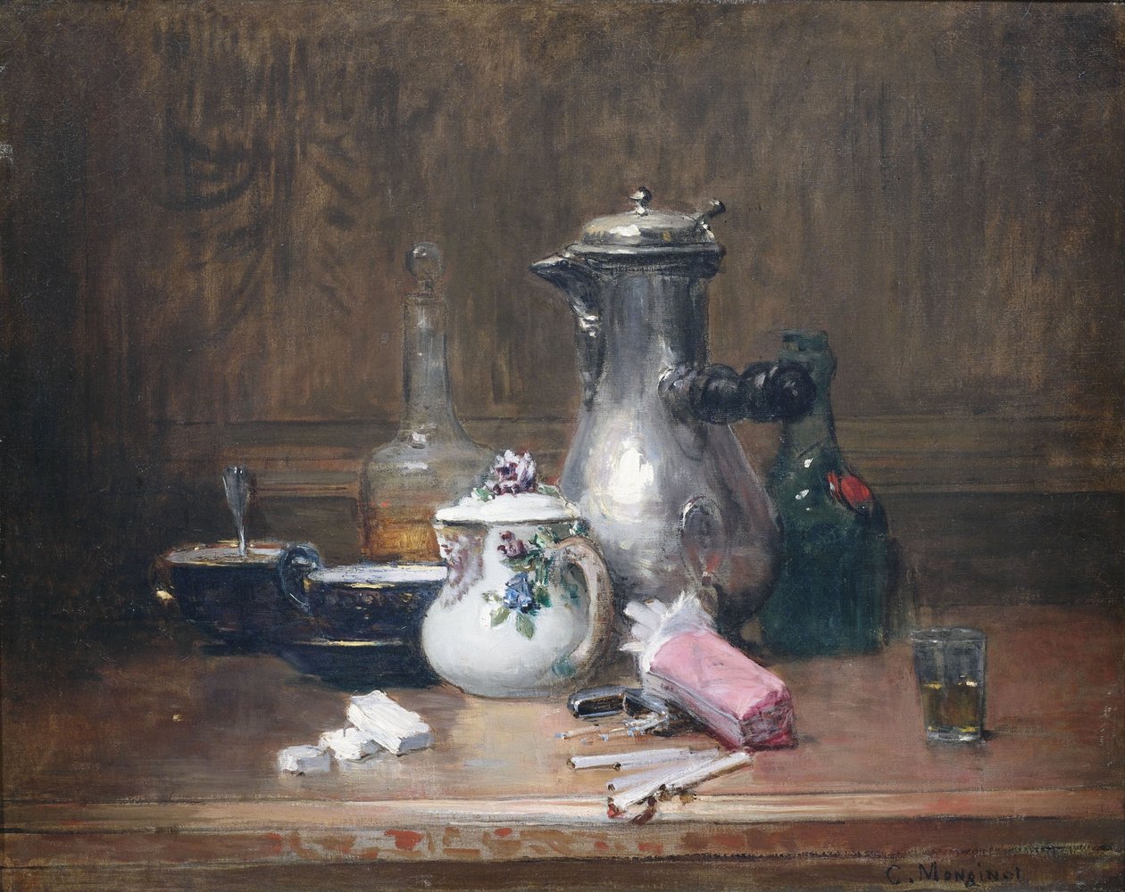 Stilleben mit Kaffeegeschirr, Cognacflasche und Zigaretten von Charles Monginot