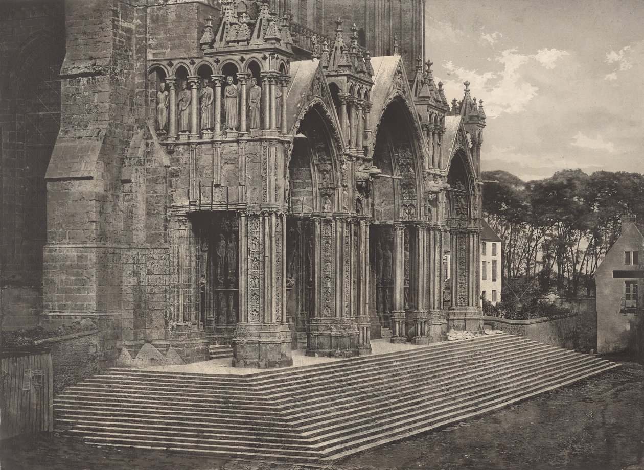 Planche XII Cathédrale de Chartres, Portique du Midi Plate XII Chartres Kathedrale, 1855 von Charles Nègre
