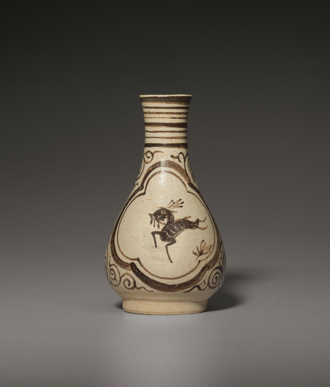 Eine kleine bemalte Jizhou Vase, Südliche Song-Yuan-Dynastie von Chinese School