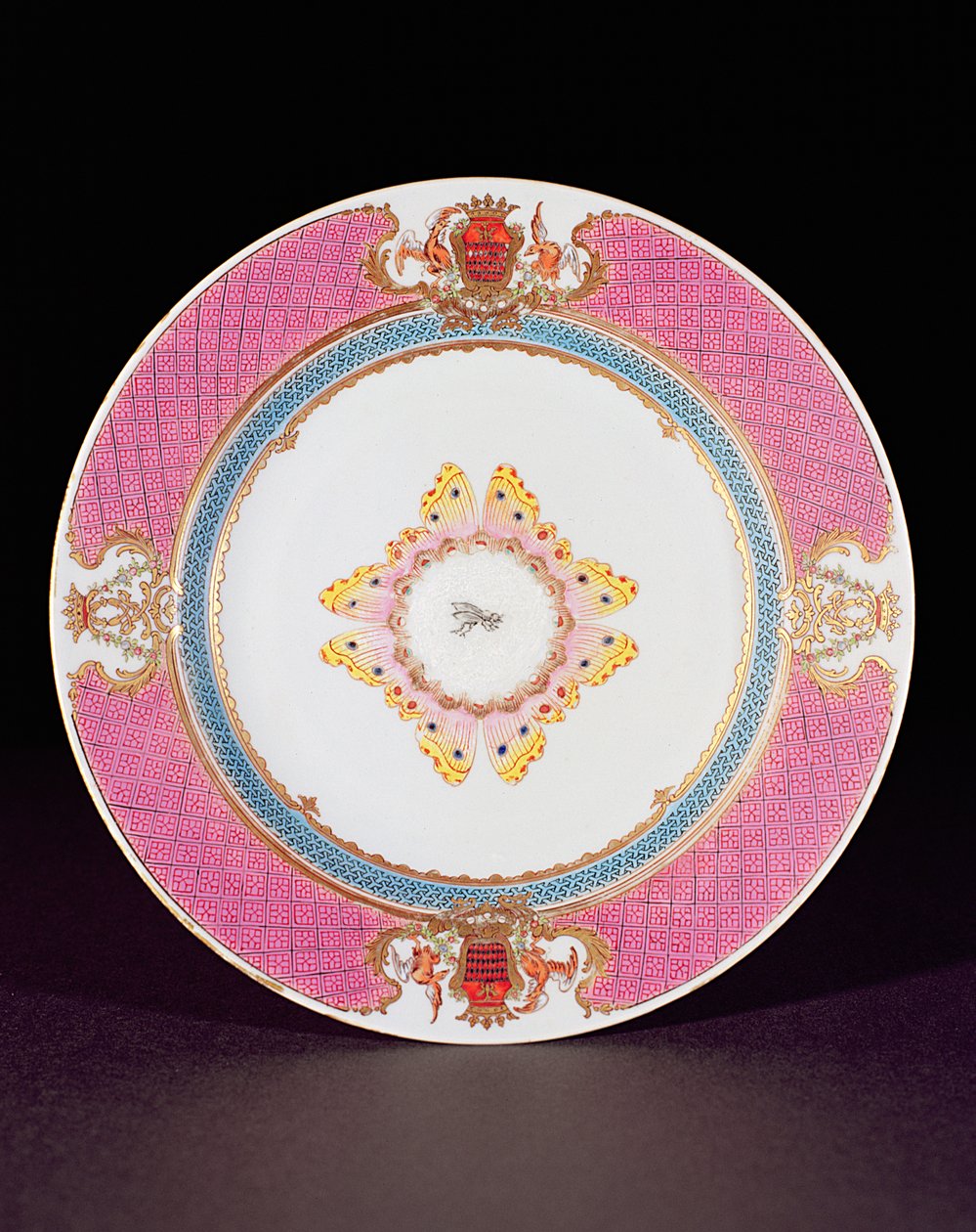 Essteller in Famille Rose bemalt mit den Wappen der Grimaldi di Castro, Yongzheng-Periode (1723-35) um 1735 von Chinese School