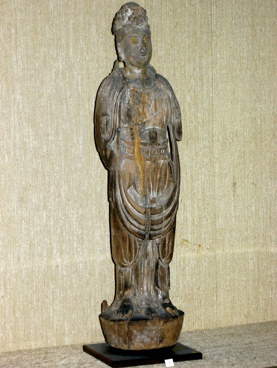 Kouan-yin, Bodhisattva des Mitgefühls, Song-Dynastie (960-1276) (bemaltes Holz) von Chinese School