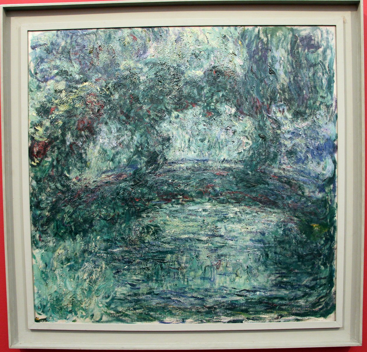 Die japanische Brücke über den Seerosenteich in Giverny von Claude Monet