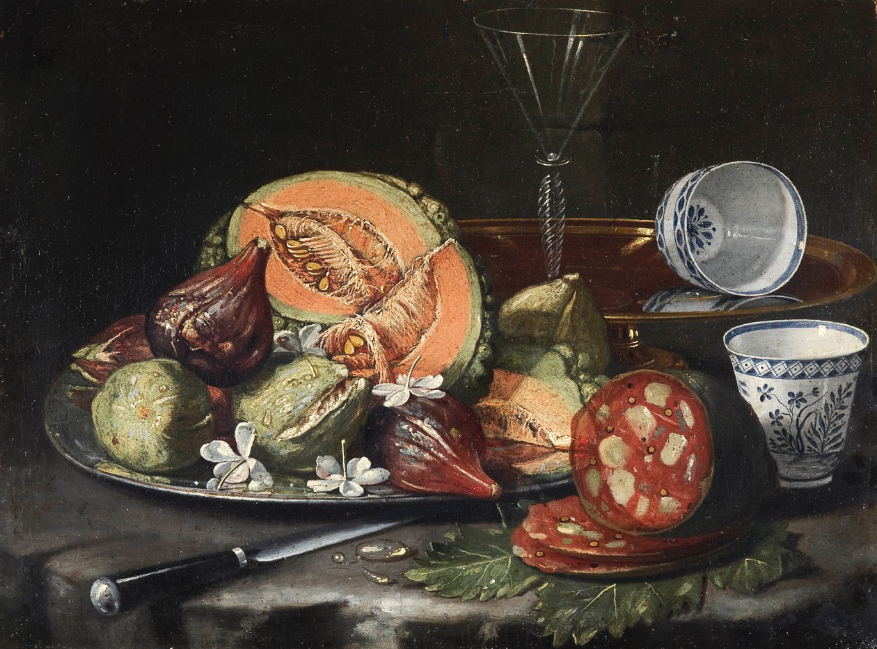 Stillleben: Melone, Wurst, Feigen und chinesisches Porzellan von Cristoforo Munari