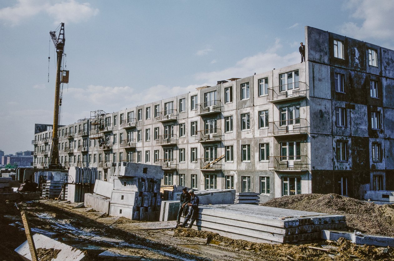 UdSSR, Bratsk, Irkutsk, Neue Wohnungen im Bau für Arbeiter von Dean Conger