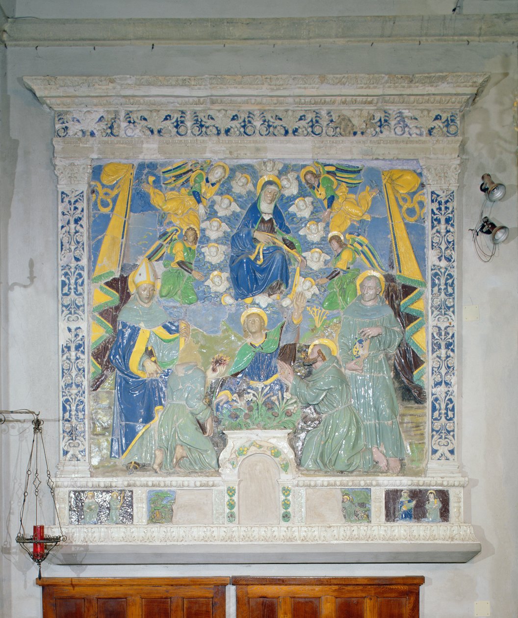 Die Madonna des Gürtels, Basrelief von Luca Della Robbia