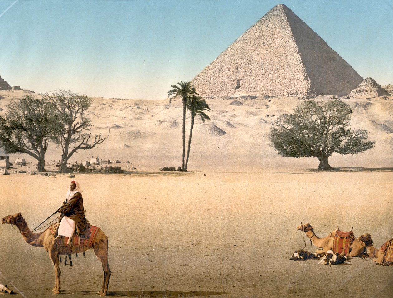 Rastende Beduinen nahe der Großen Pyramide von Gizeh, ca. 1895 von Detroit Publishing Co.