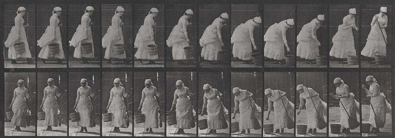 Tafel Nummer 437. Einen Eimer abstellen und sich zum Fegen bereitmachen von Eadweard Muybridge
