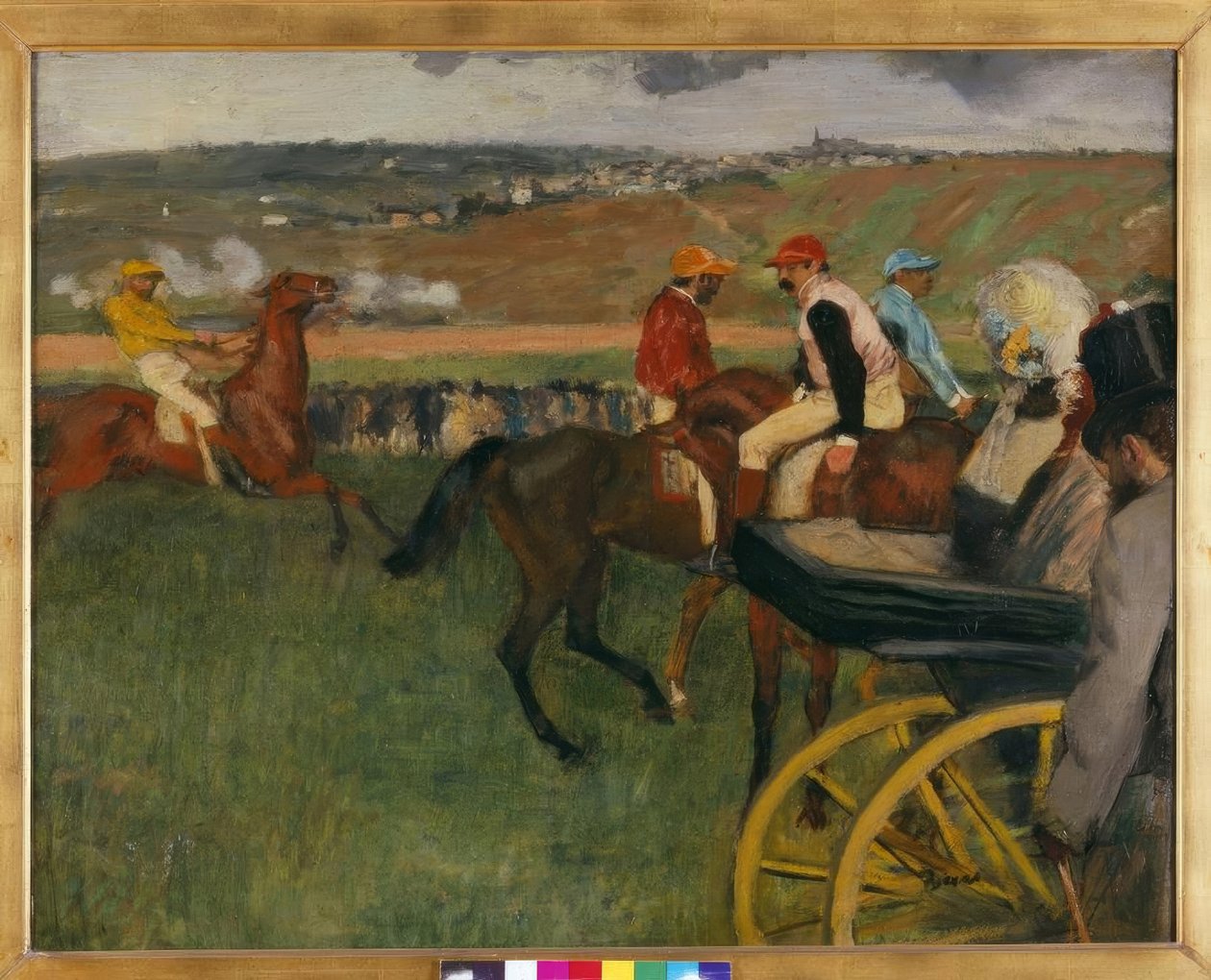 Das Rennfeld. Amateurjockeys neben einem Wagen von Edgar Degas