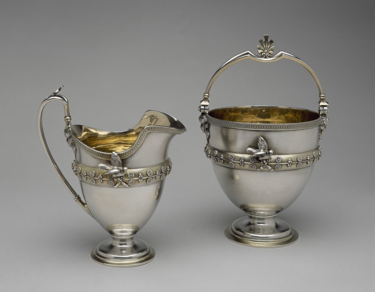 Sahnekrug und Zuckerbehälter, ca. 1865-1869 (Silber und Silber vergoldet) von Edward Chandler Moore