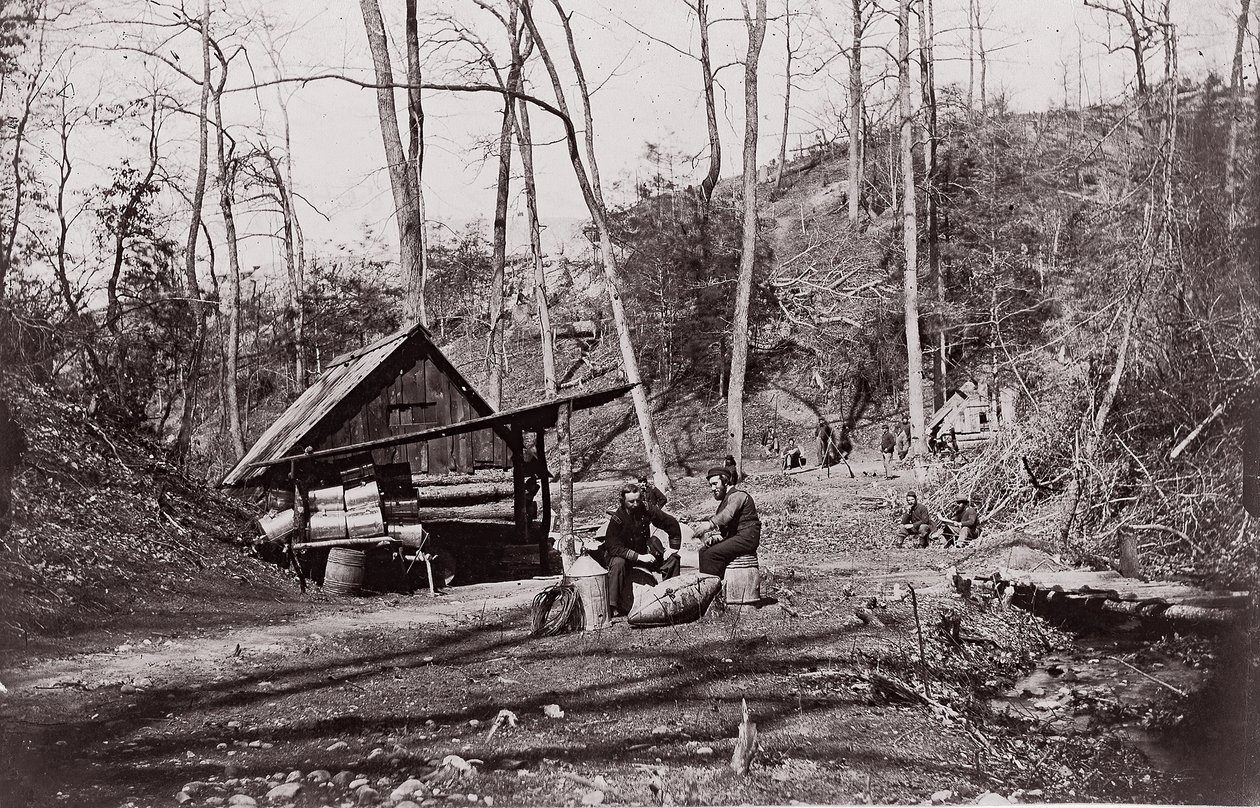 Eine Union Station am James River zur Gewinnung von Schießpulver aus konföderierten..., 1864 von Egbert Guy Fowx.
