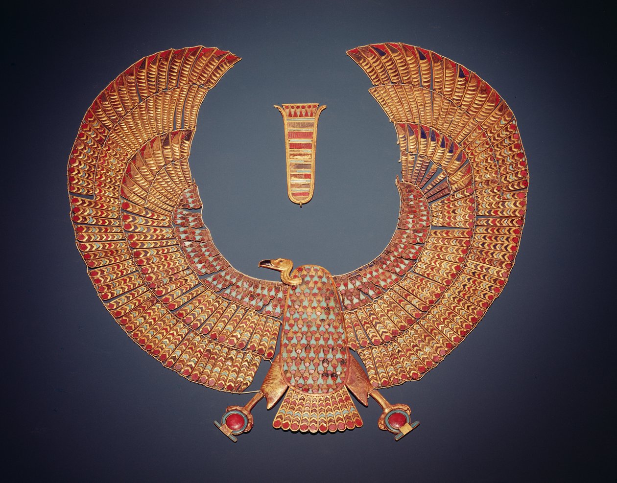 Kragen in Form der Geiergöttin Nekhbet, aus dem Grab von Tutanchamun (ca. 1370-1352 v. Chr.) Neues Reich von Egyptian 18th Dynasty
