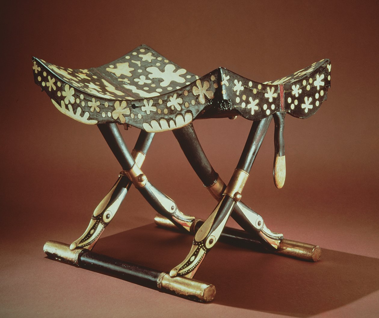 Modell eines Klappstuhls, aus dem Grab von Tutanchamun, Neues Reich von Egyptian 18th Dynasty