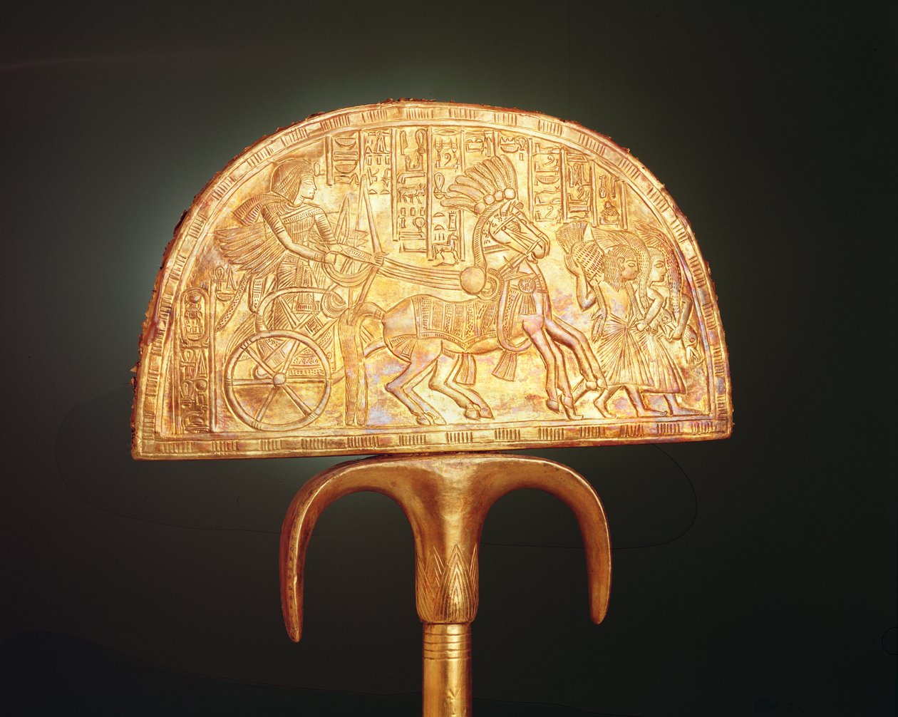 Straußenfederfächer, aus dem Grab von Tutanchamun, Neues Reich von Egyptian 18th Dynasty