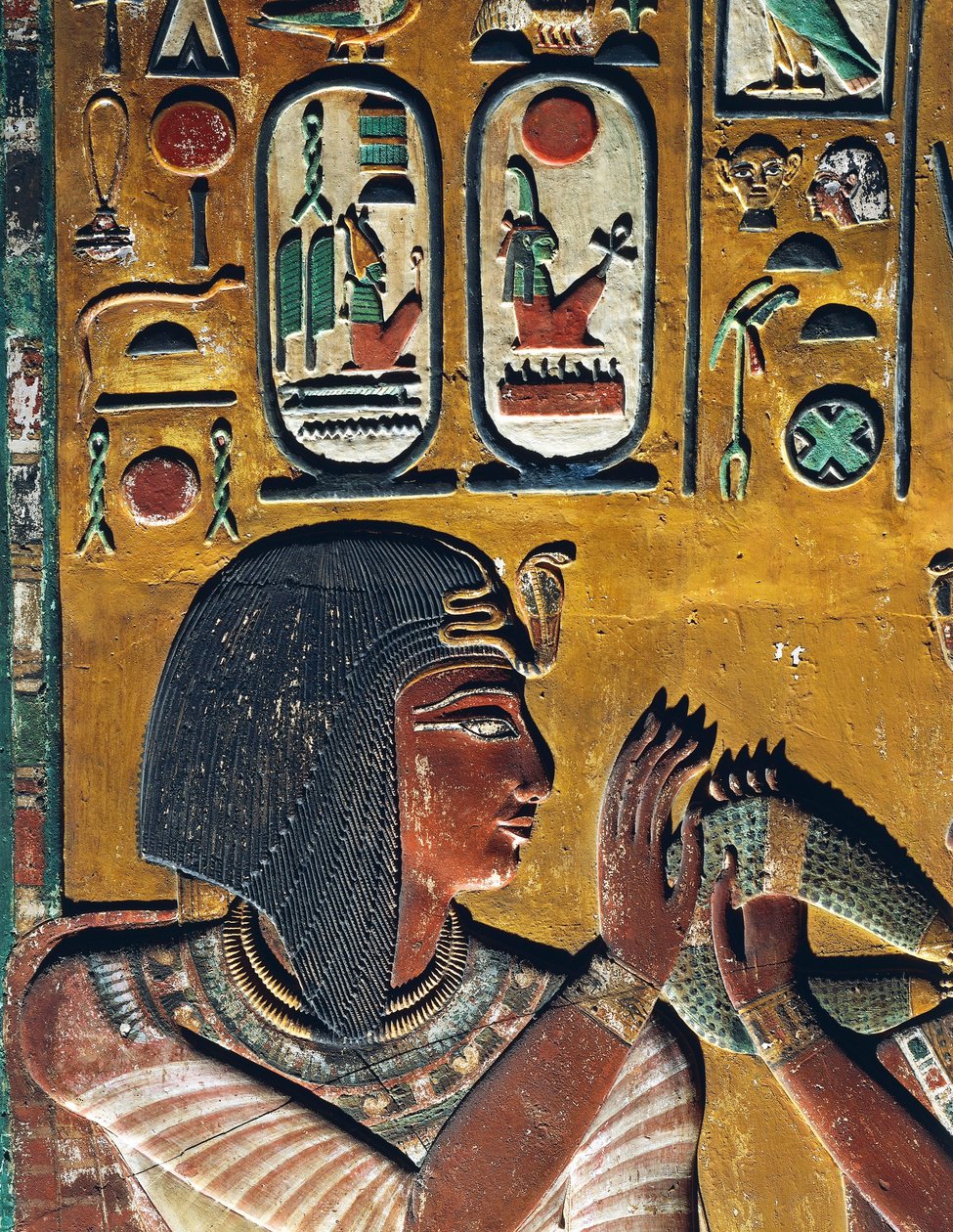 Göttin Hathor bietet dem Pharao ihre Halskette an (Flachrelief) von Egyptian 19th Dynasty