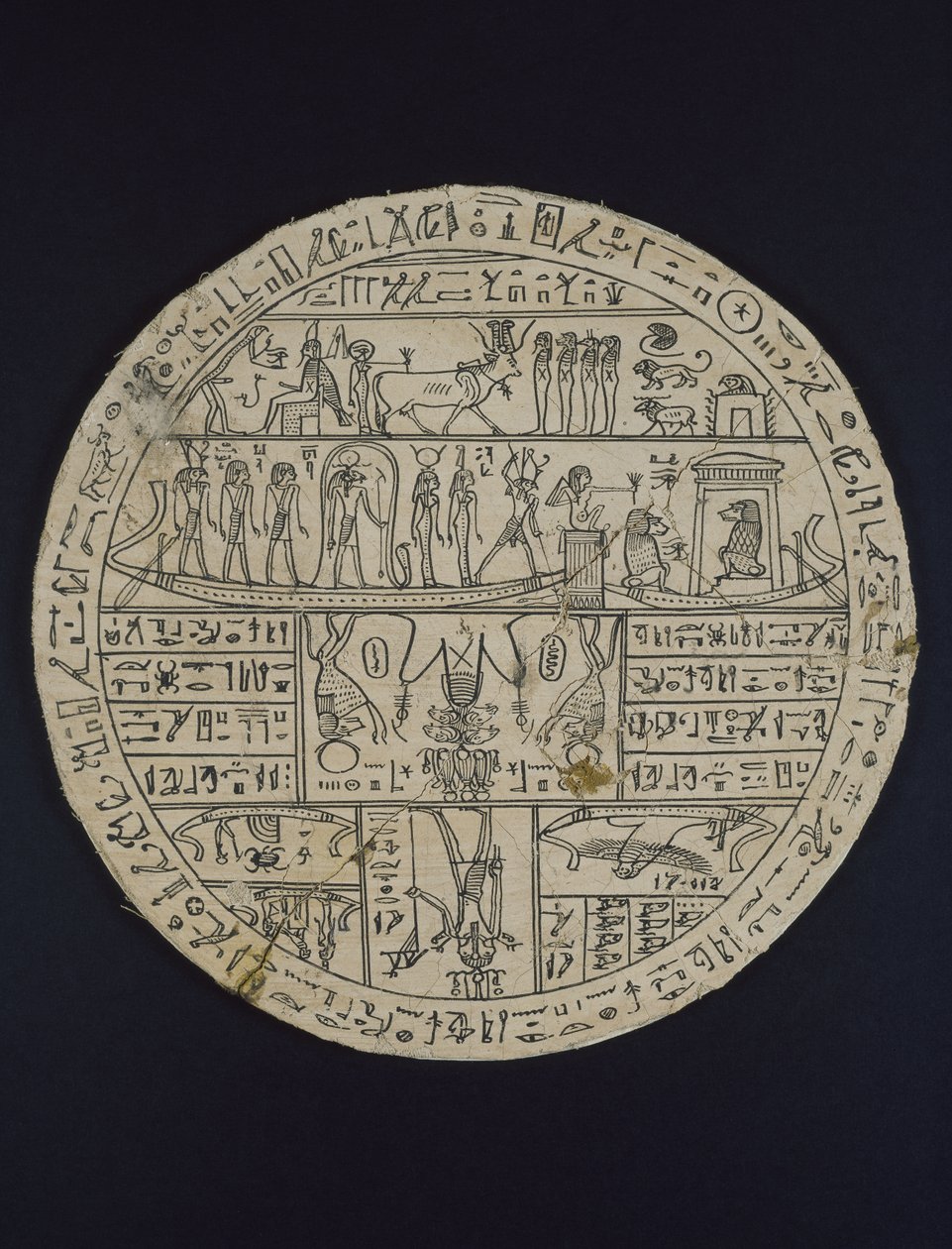 Amulettscheibe (Hypocephalus) für Tasheritenkhonsu, ca. 664-525 v. Chr. (Leinen und Gips) von Egyptian 26th Dynasty