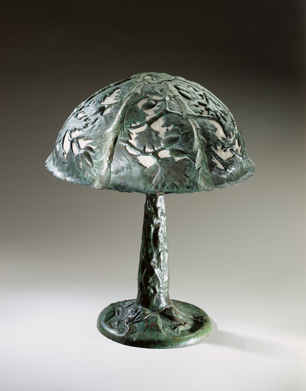 Tischlampe, ca. 1910 (patiniertes Messing & Muschel) von Elizabeth Eaton Burton