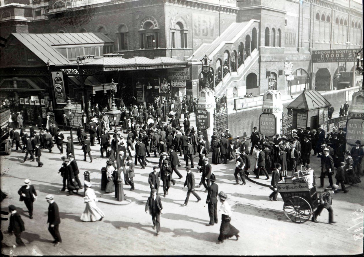 Broad Street Bahnhof, London, ca. 1890 von English Photographer