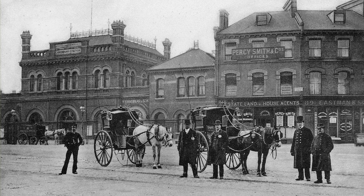 Canonbury Station, Islington von English Photographer