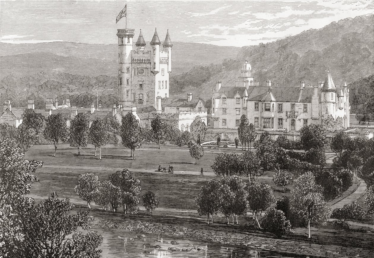 Balmoral Castle, Aberdeenshire, vom Fluss Dee aus gesehen, aus 