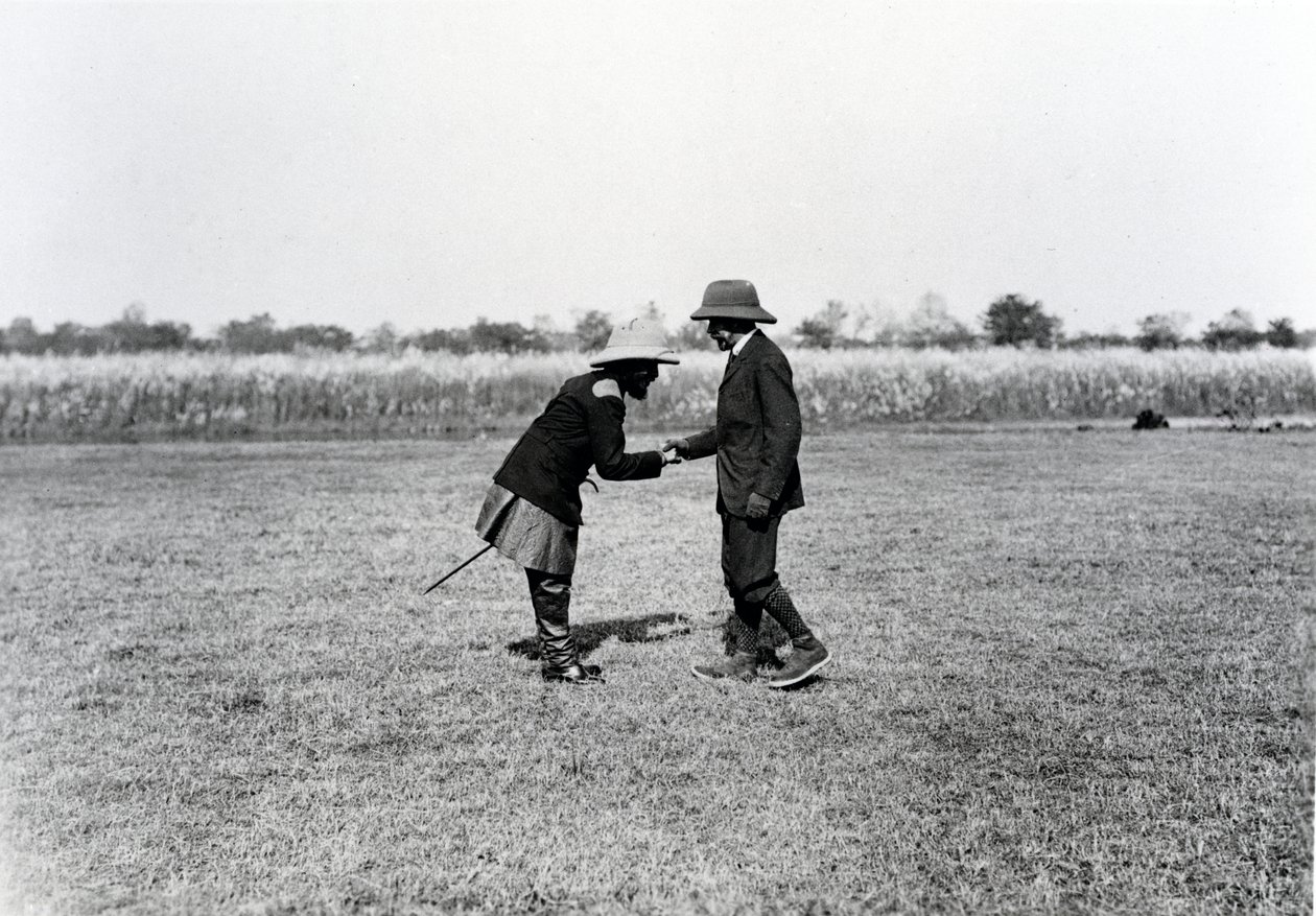 König Georg V. begrüßt den Maharadscha von Nepal von English Photographer