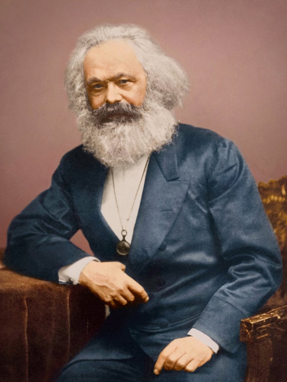 Porträt von Karl Marx in einem blauen Anzug von English Photographer