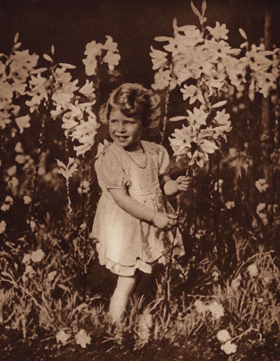 Prinzessin Elizabeth im Garten von English Photographer