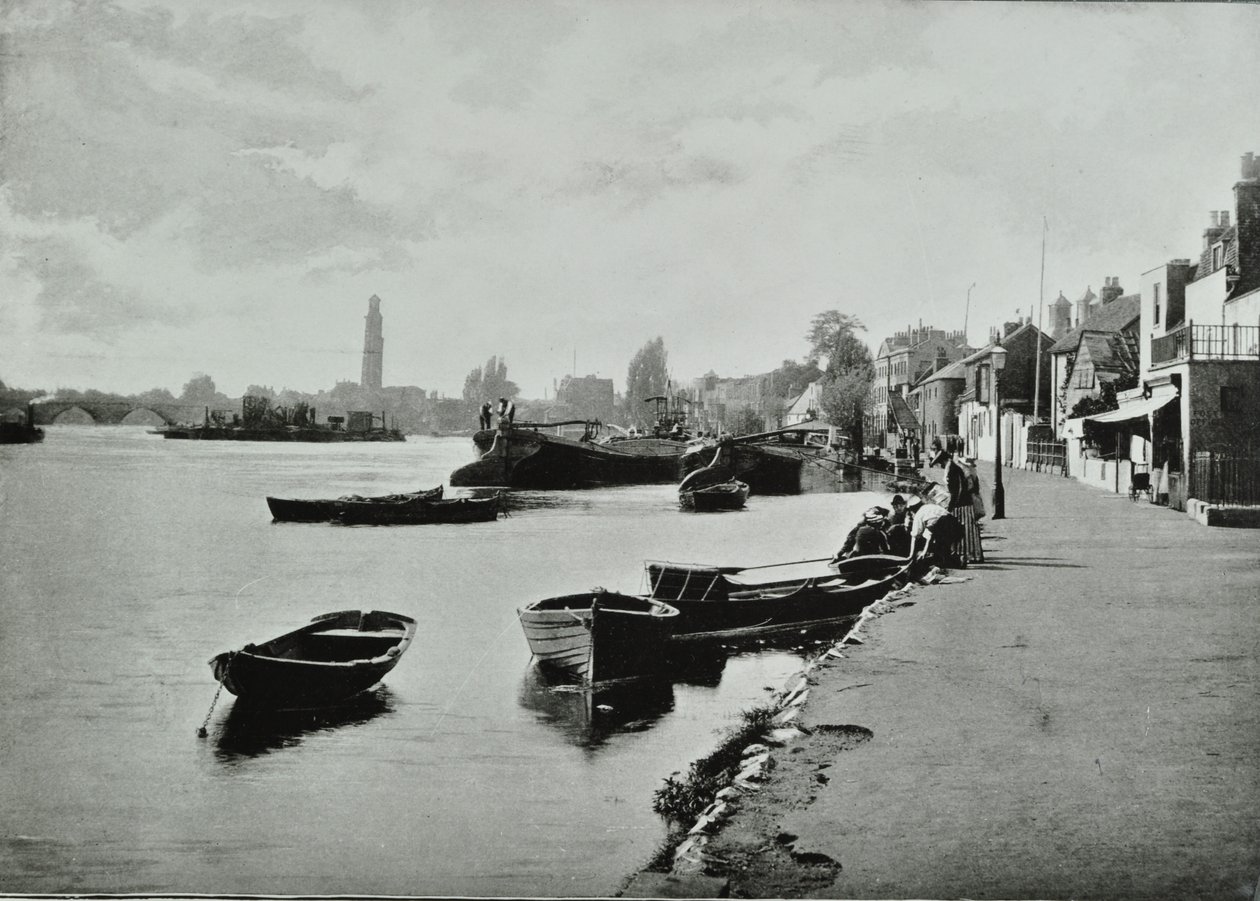 Strand-on-the-Green, Hounslow: Gesamtansicht, 1895 von English Photographer