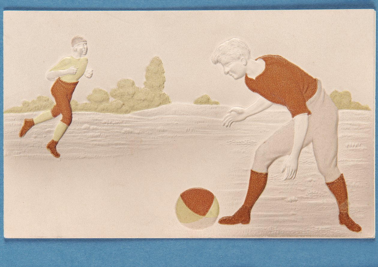 Blankokarte in Relief mit zwei Fußballspielern, ca. 1880er von English School