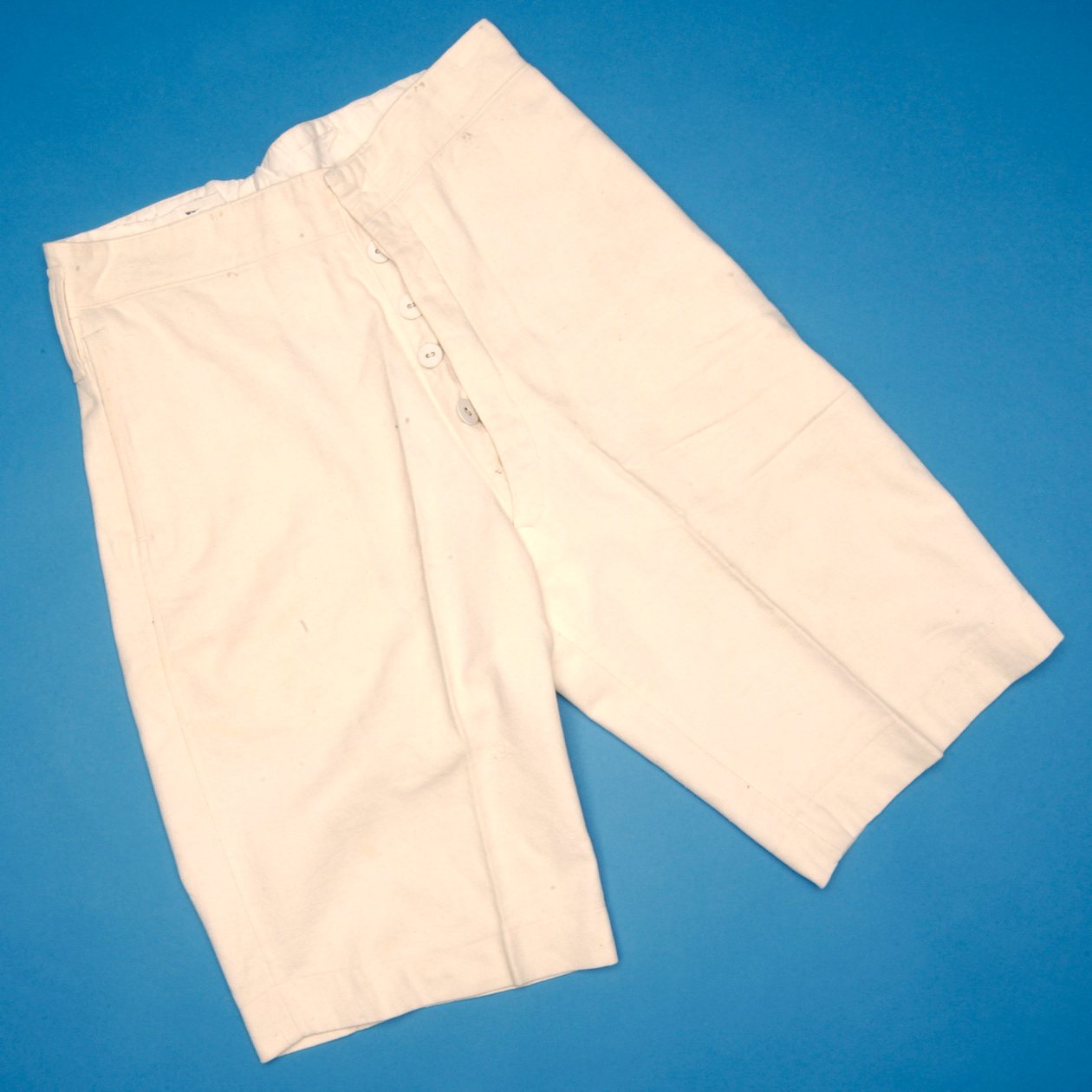 Cremefarbene Flanellshorts, frühes 20. Jahrhundert von English School