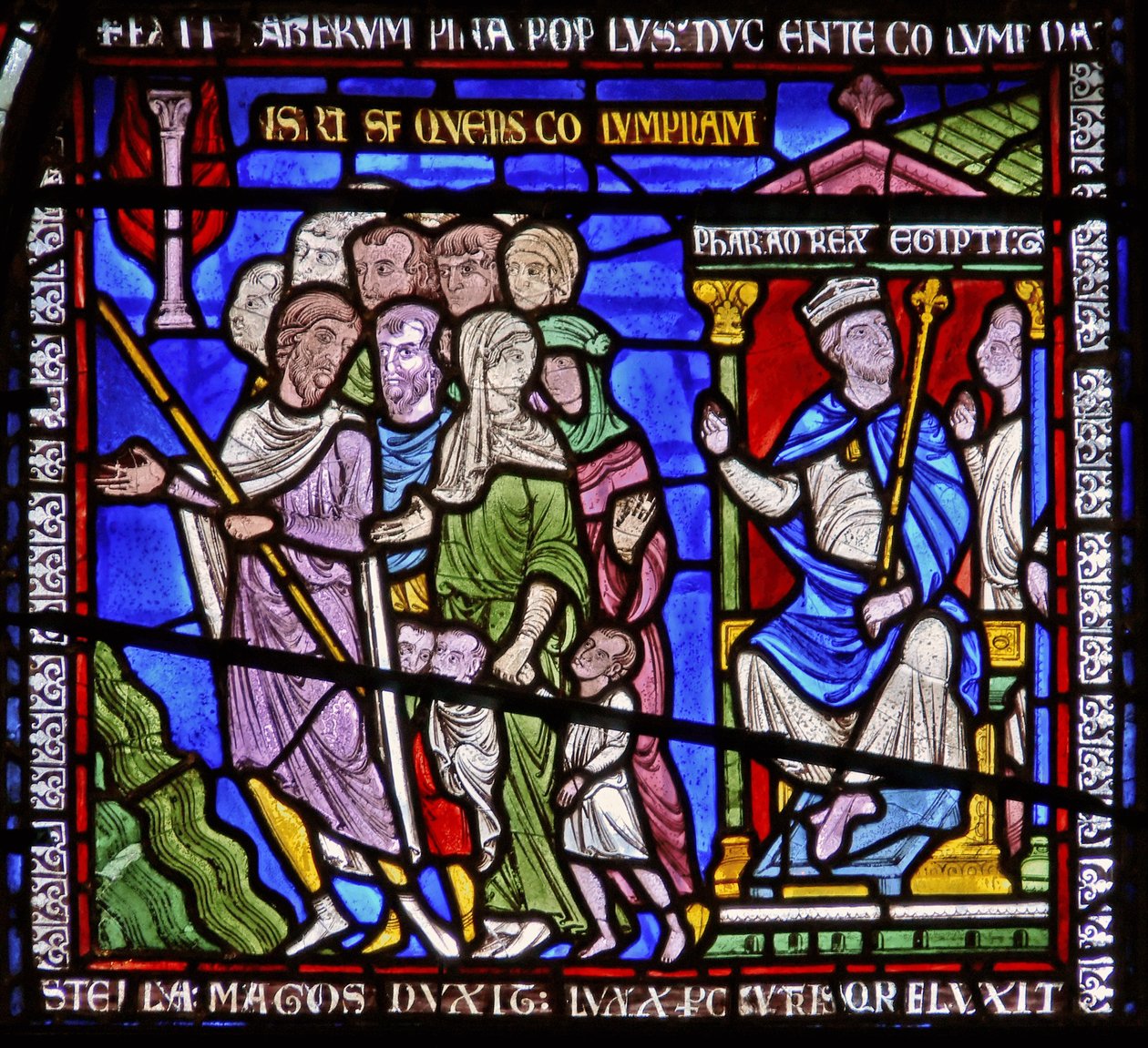 Detail eines der Bibelfenster, das den Pharao zeigt, wie er die Israeliten beobachtet (Detail) von English School