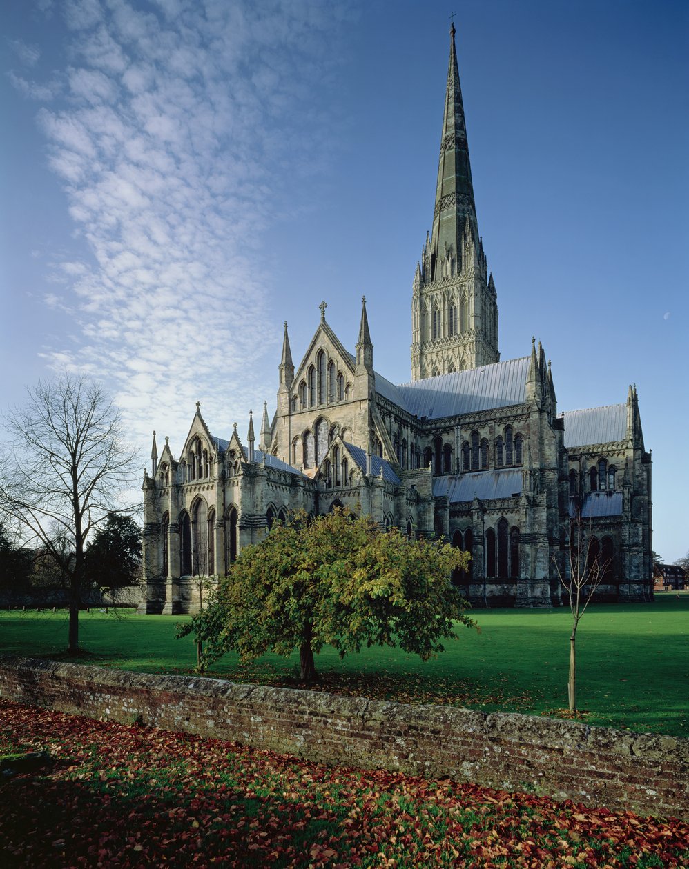 Außenansicht der Kathedrale von Salisbury, 1220-58 von English School
