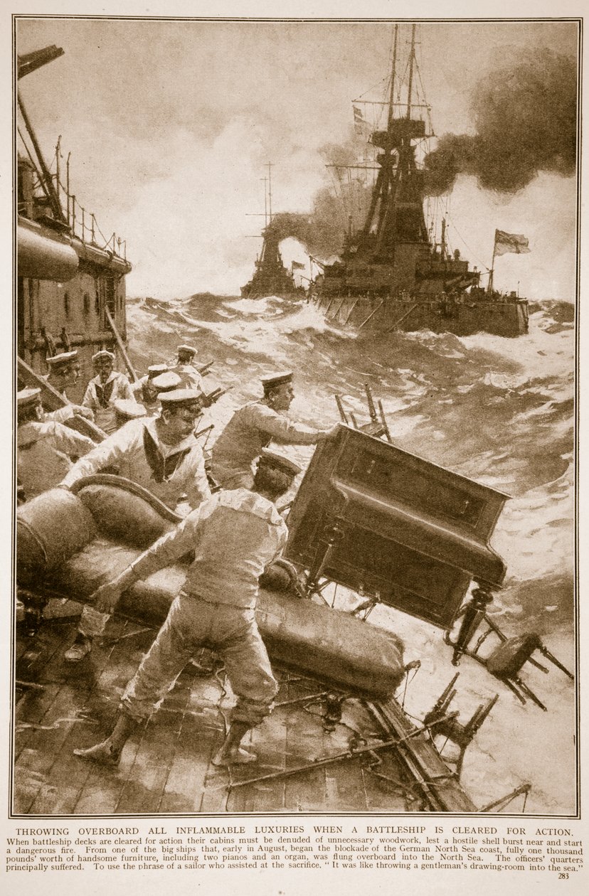 Über Bord werfen aller entzündlichen Luxusgüter, wenn ein Schlachtschiff für den Einsatz geräumt wird, 1914-19 von English School
