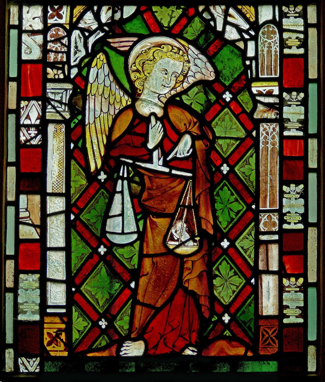 Fenster Ew, Darstellung des Heiligen Michael von English School