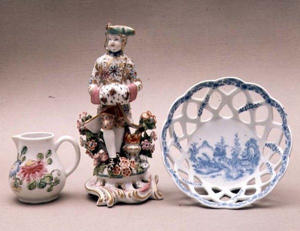 Sammlung von Bow-Porzellan von English School English School