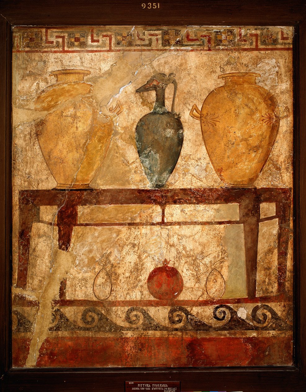 Etruskische Kunst: Tisch mit Vasen mit Opfergaben. Fresko aus dem Friedhof von Paestum. 4. Jahrhundert v. Chr. Museo Archeologico Nazionale, Neapel, Italien von Etruscan