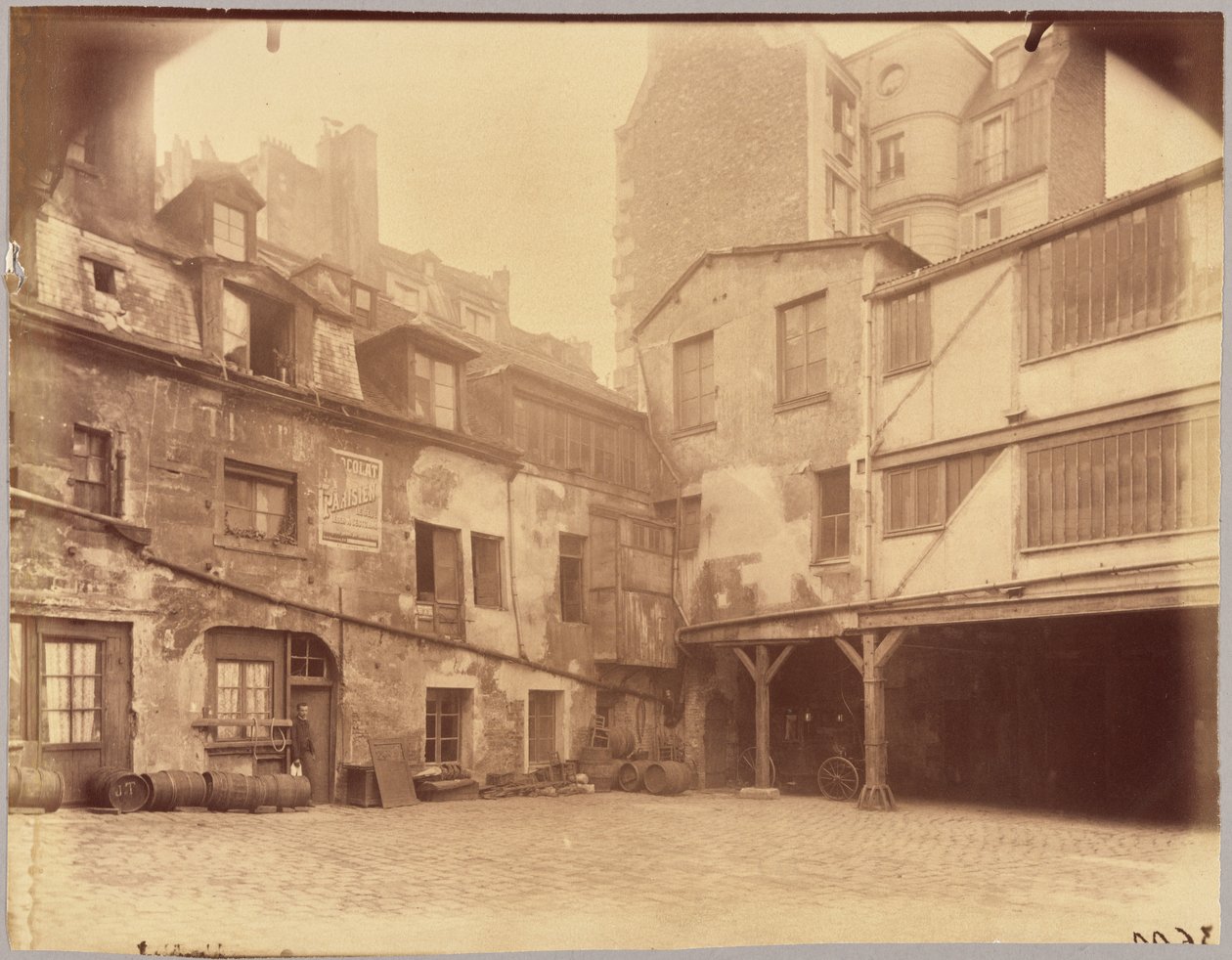 Gasthaus zum Weißen Pferd, 5 Rue Mazet von Eugène Atget
