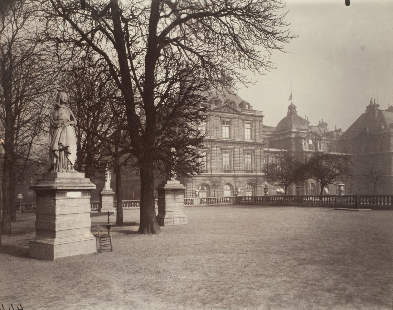 Luxemburg, Anne von Bretagne von Eugène Atget