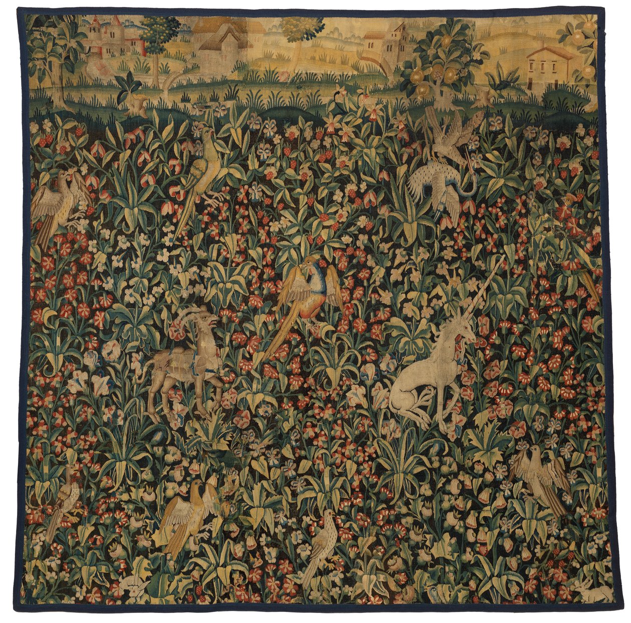 Mille-Fleurs-Wandteppichfragment, das Tiere, Vögel und Landschaft darstellt, ca. 1500 von European School