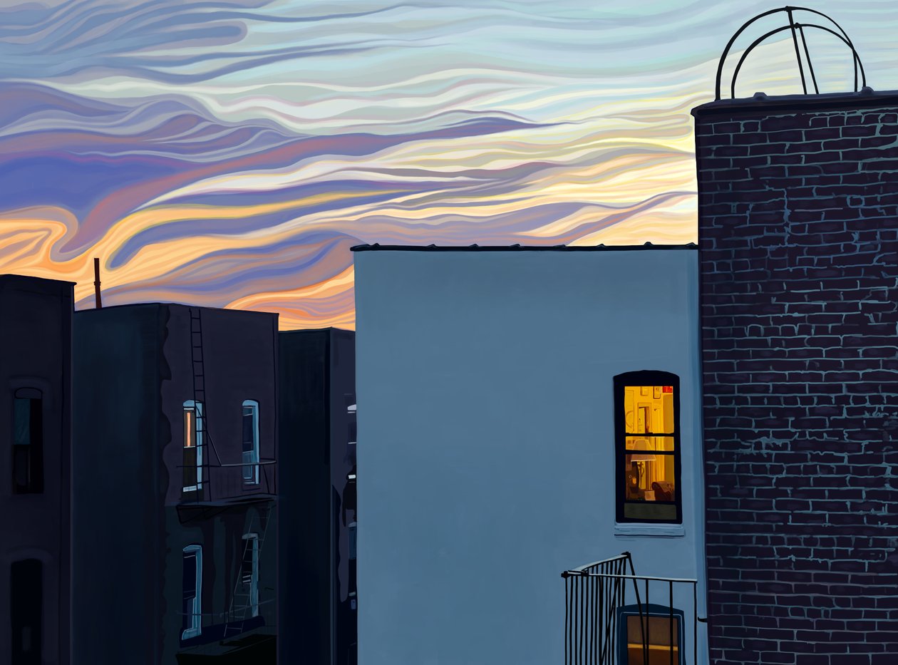 Wohngebäude und leuchtende Fenster mit dramatischem Himmel und Wolken bei Dämmerung im Sommer von Evan Sklar