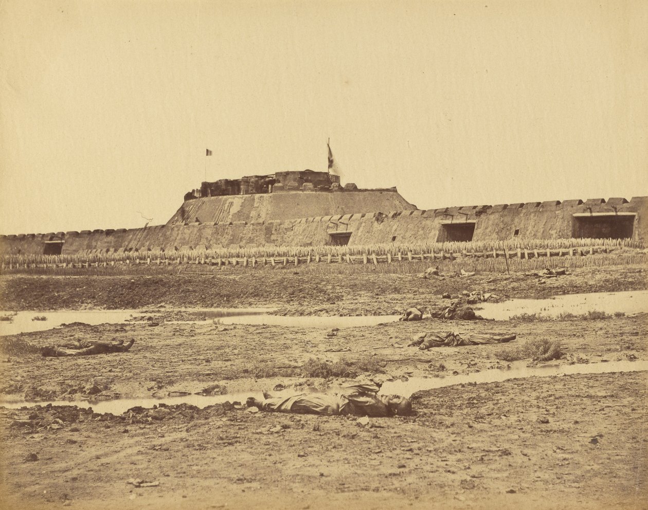 Rückseite des Nordforts, Rückzug der chinesischen Armee, 21. August 1860 von Felice Beato