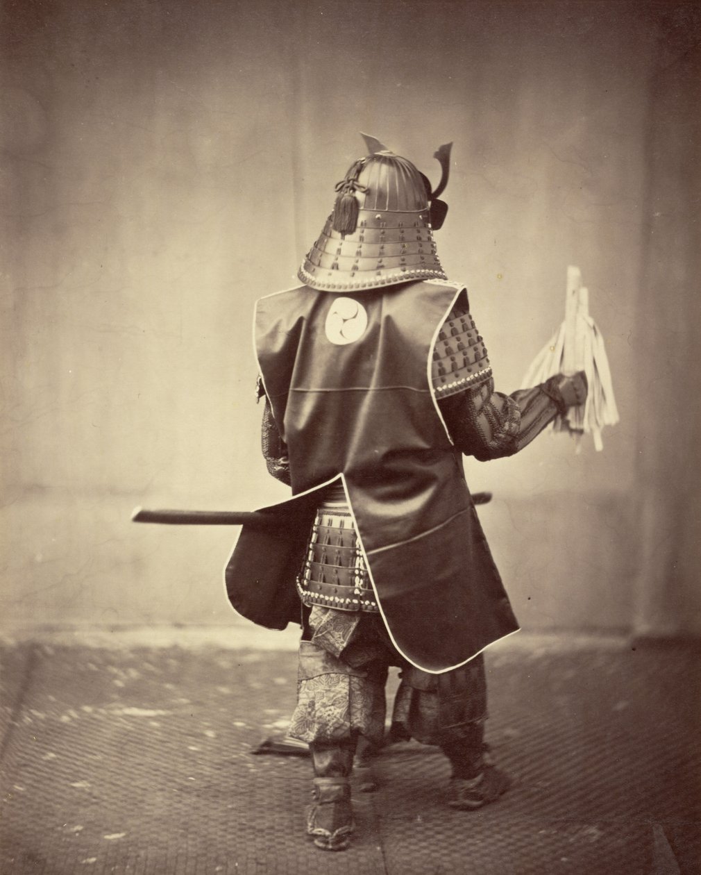 Samurai-Kostüm - Rückansicht von Felice Beato