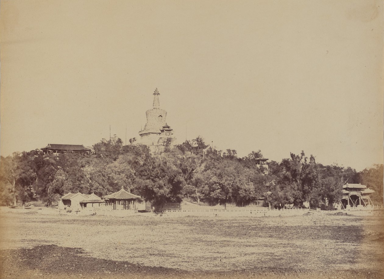 Die Große Pagode im Kaiserlichen Winterpalast, Peking, 29. Oktober 1860 von Felice Beato
