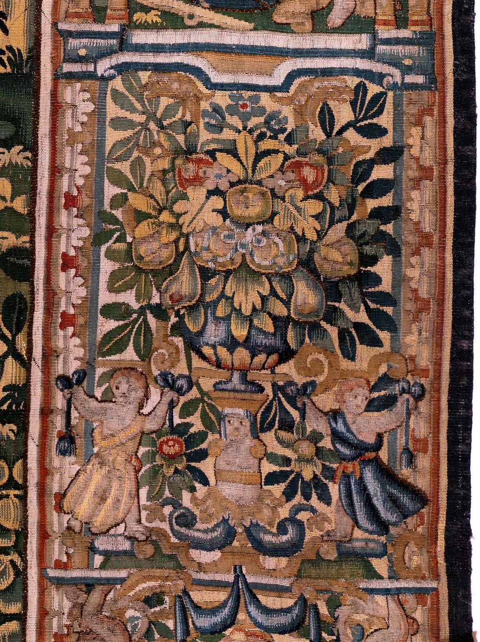 Flämischer Wandteppich. Serie Geschichte von Cyrus. Nr. V Kampf zwischen zwei Kriegern und Tod von Cyrus (Combate de dos guerreros y muerte de Ciro). Anonym, basierend auf Michiel Coxcie. Atelier Antwerpen. Seide und Wolle. Ca 1590. von Flemish School