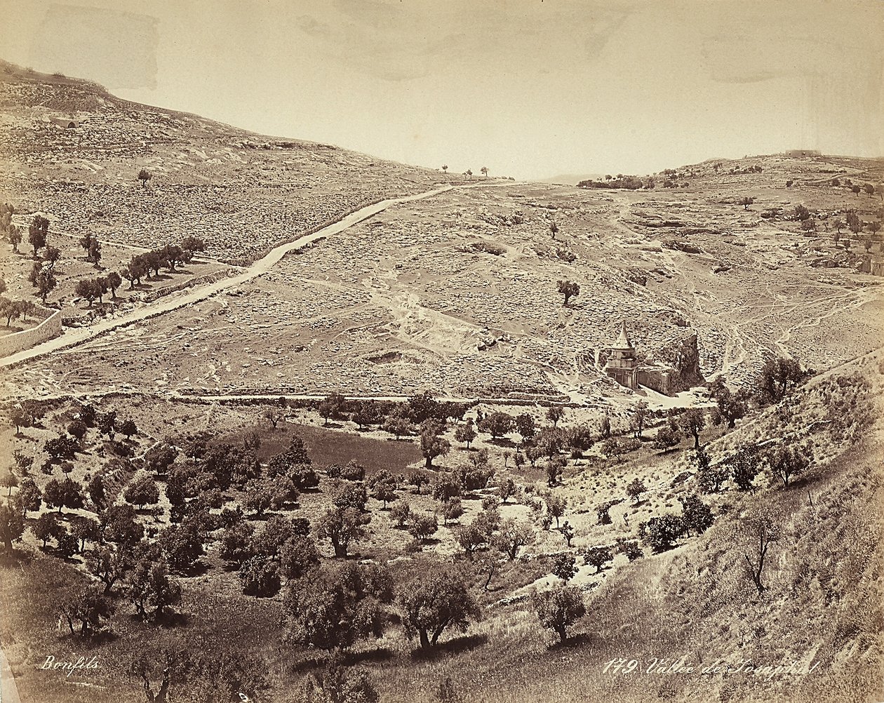 Panoramablick auf das Tal des Cedron oder Josafat, am Stadtrand von Jerusalem von Félix Bonfils