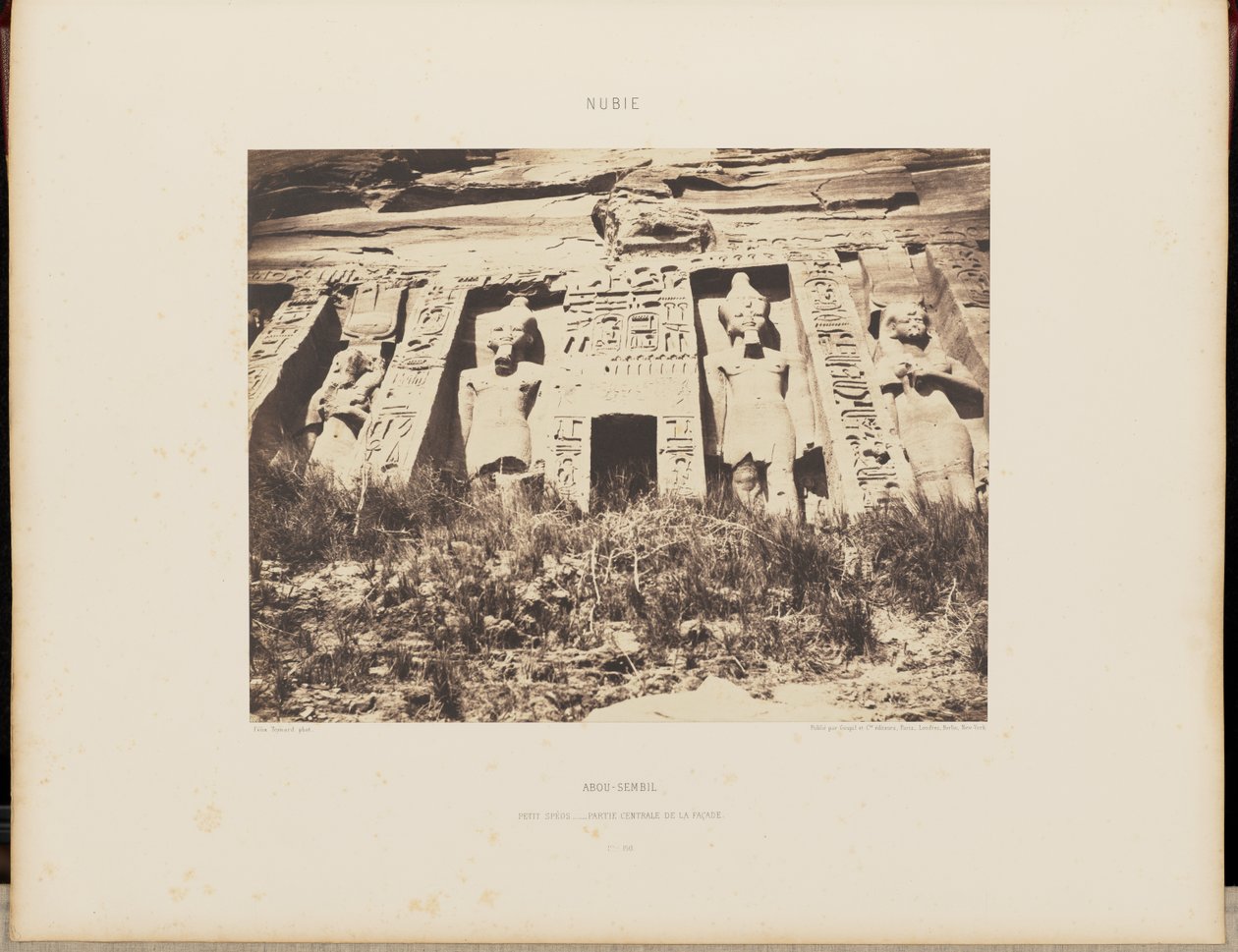 Abou-Sembil. Kleiner Spéos - Zentraler Teil der Fassade von Félix Teynard