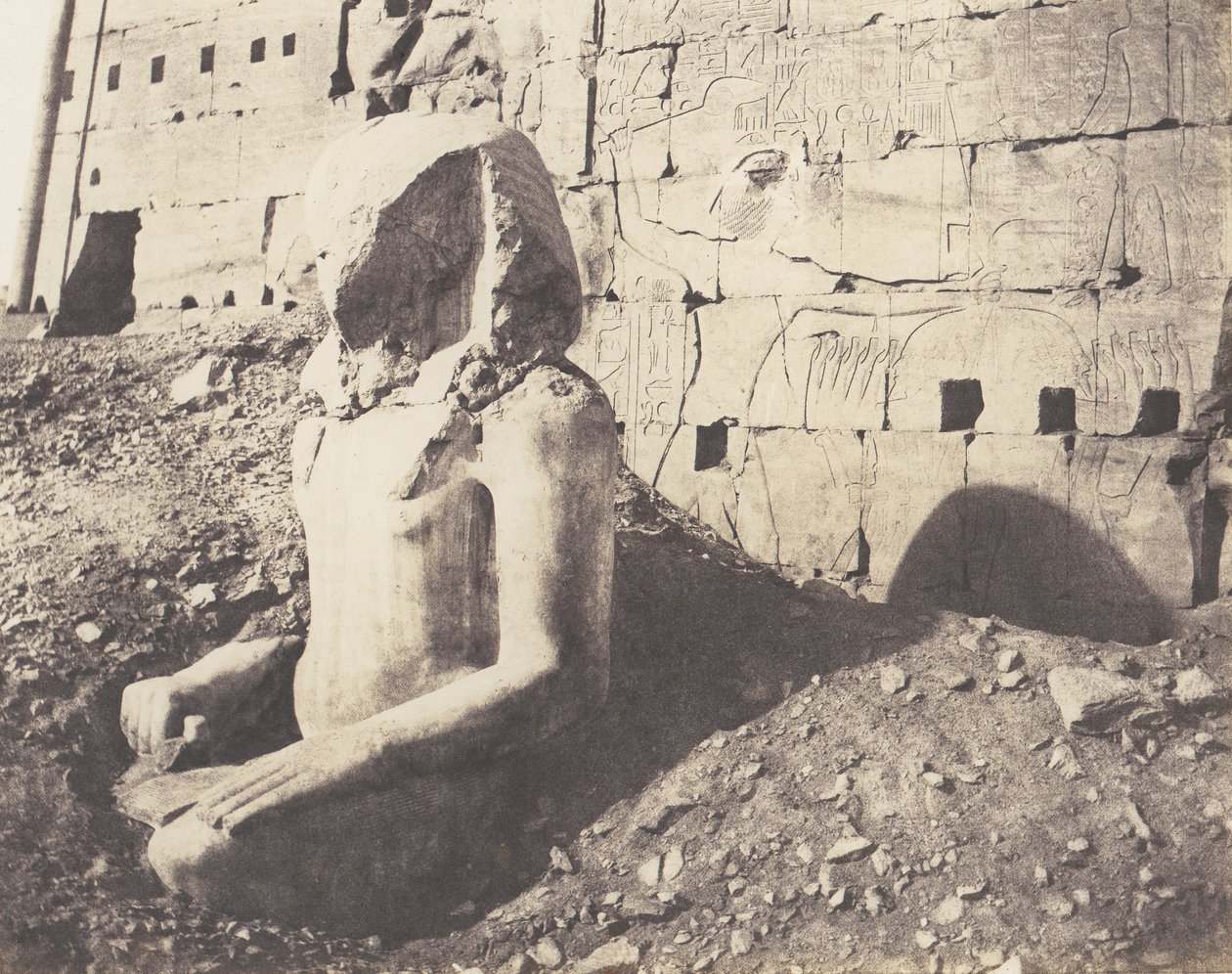 Karnak Theben, Dritter Pylon - Koloss aus Kalkstein, 1851-52, gedruckt 1853-54 von Félix Teynard