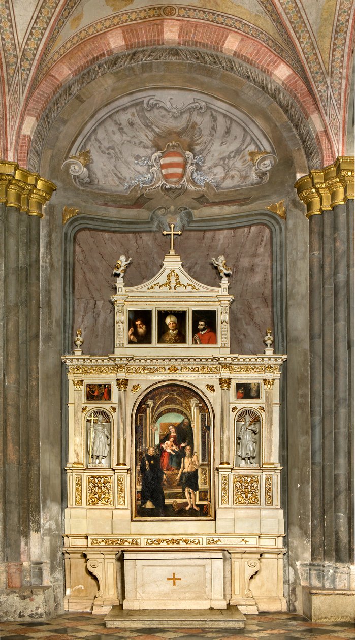 Nördliches Querschiff, Altar des Heiligen Nikolaus, Madonna auf dem Thron und Kind, Heilige Anna, Heilige Nikolaus von Tolentino und Hieronymus von Francesco Casella