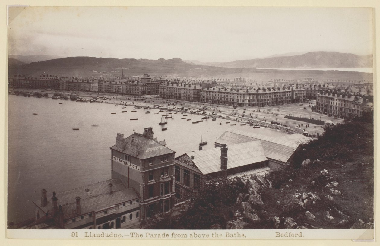 Llandudno - Die Parade von oben den Bädern von Francis Bedford